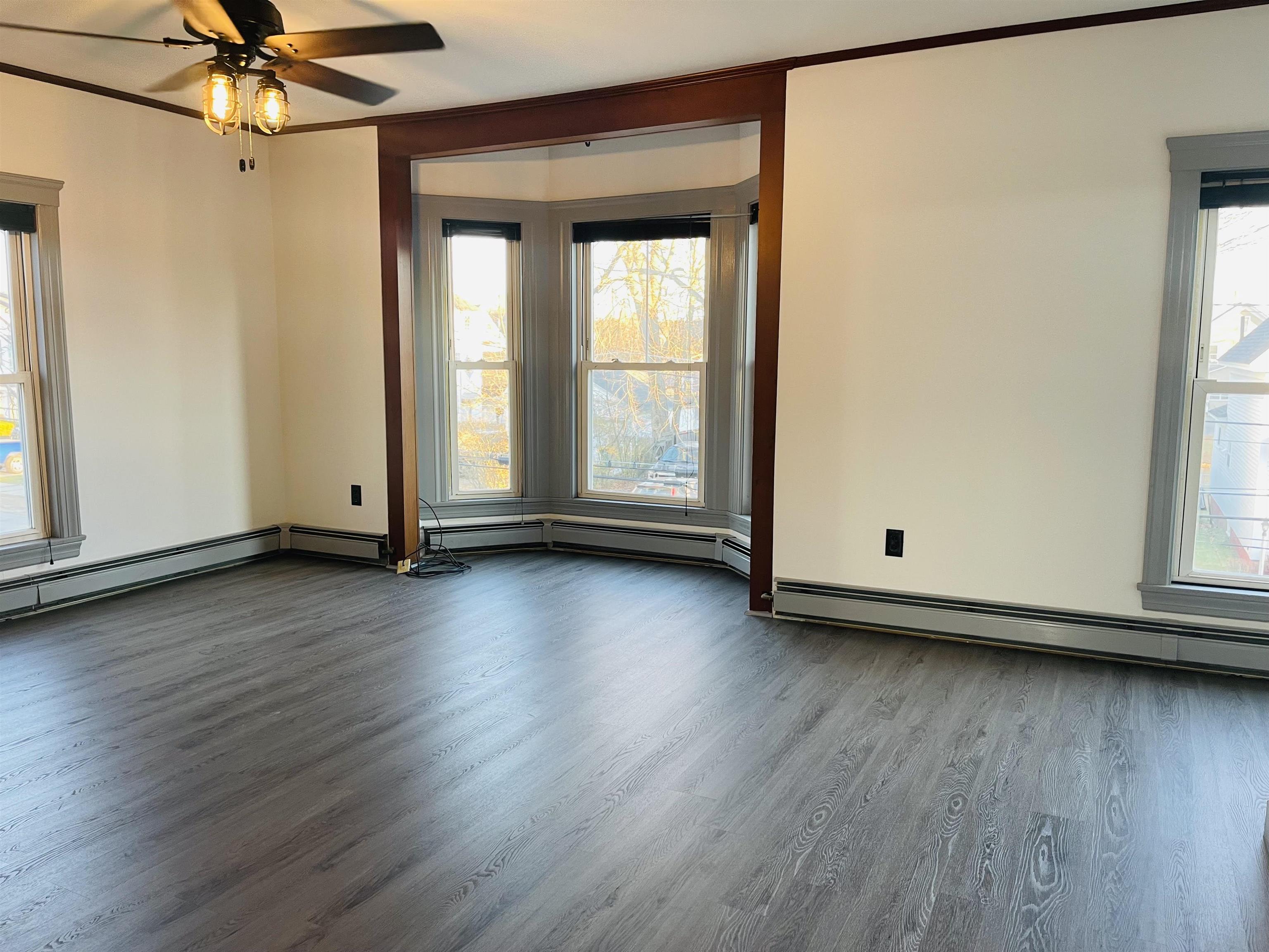 26 Leonard Street, Unit B Rochester, NH 03867 - Photo 6 of 8
