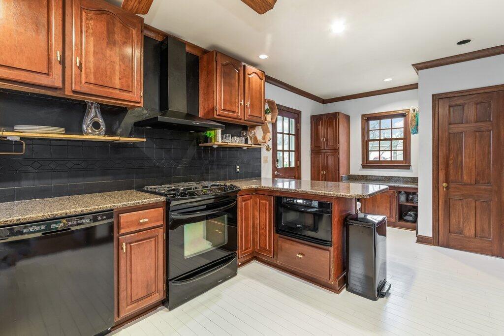 2701 Minerva Lake Road Columbus, OH 43231 - Photo 12 of 36 2701 Minerva Lake Road-12.jpg-SMALL