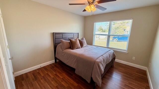 189 Foothills Drive Dayton, TN 37321 - Photo 14 of 18 a bedroom with a bed and a window