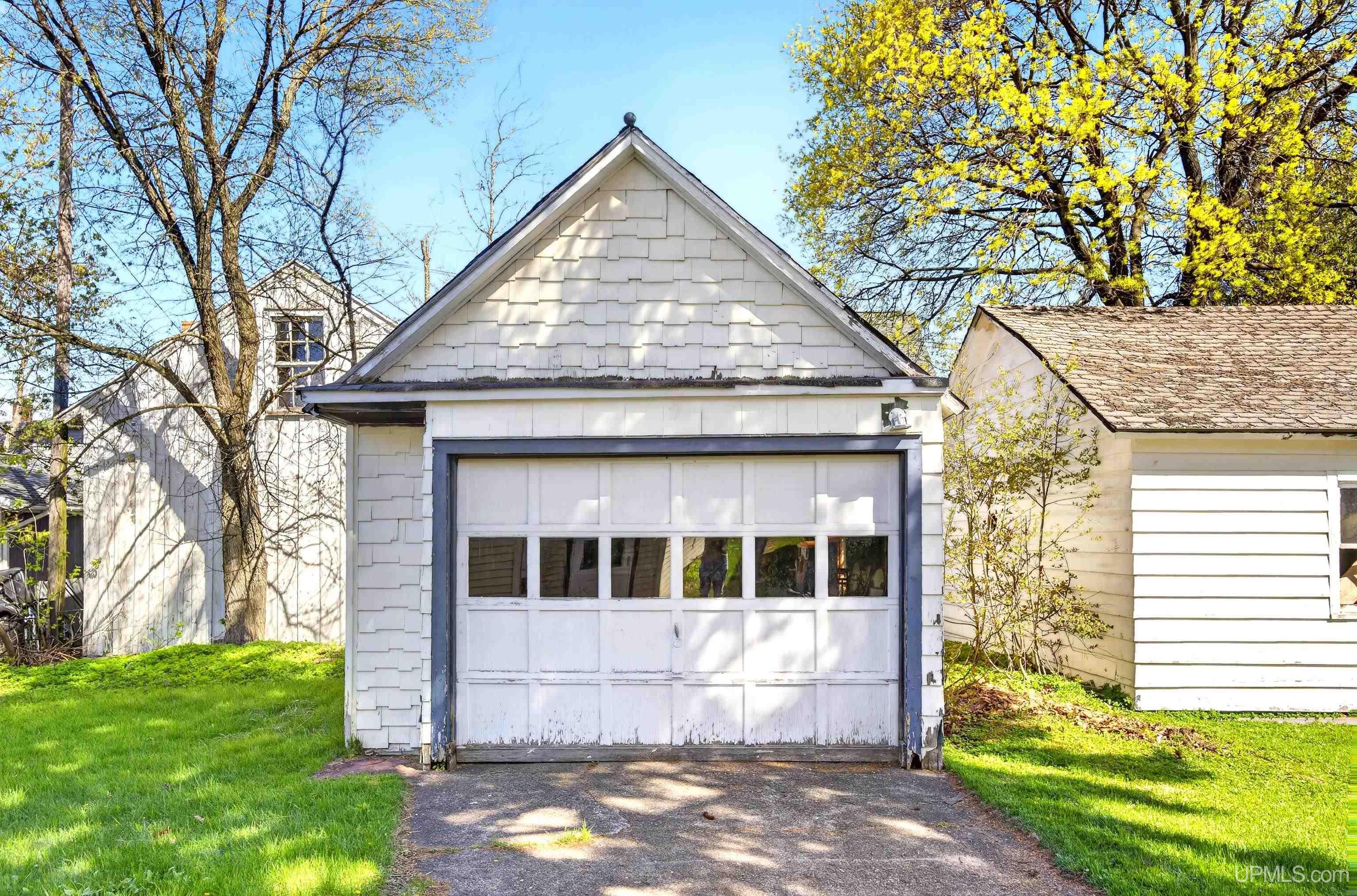 306 West Ridge Street Ishpeming, MI 49849 - Photo 22 of 24