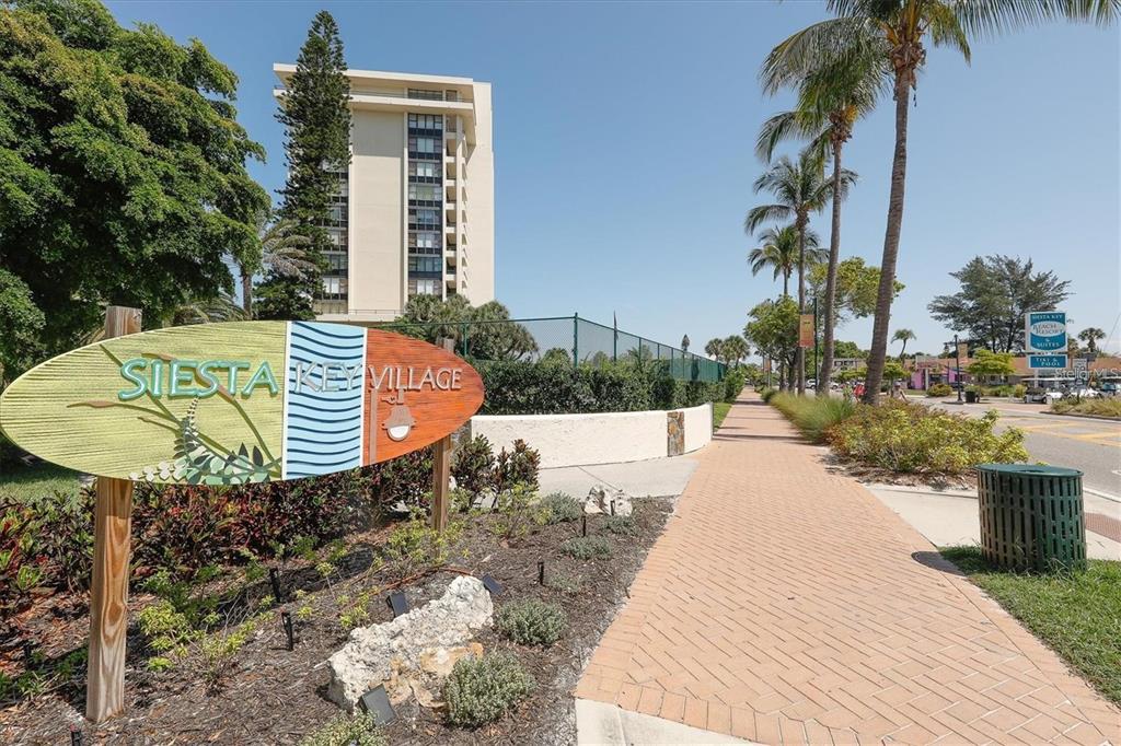 5830 Midnight Pass Road, Unit 54 Sarasota, FL 34242 - Photo 25 of 36 a outdoor view with a sitting space