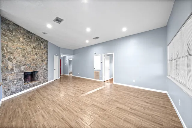 $229,000 | 11059 Landsbury Circle, Houston, TX 77099