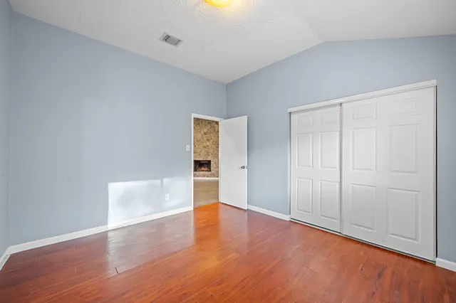 $229,000 | 11059 Landsbury Circle, Houston, TX 77099