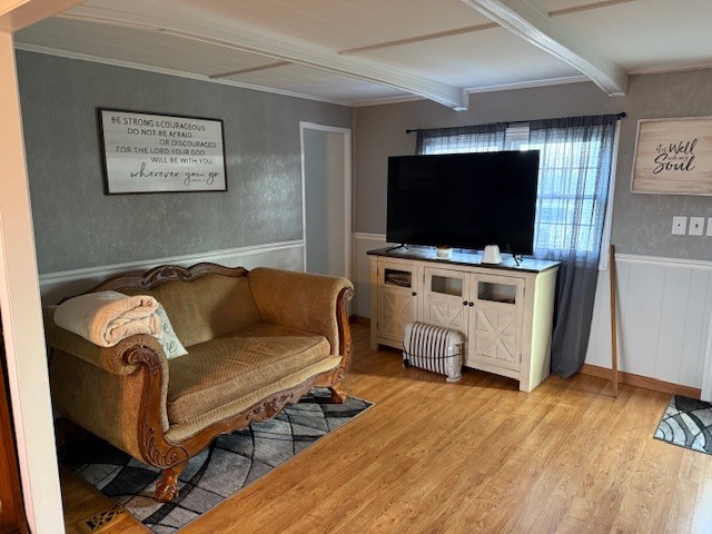 245 Cortner Mill Road Normandy, TN 37360 - Photo 11 of 40 a living room with furniture and a flat screen tv