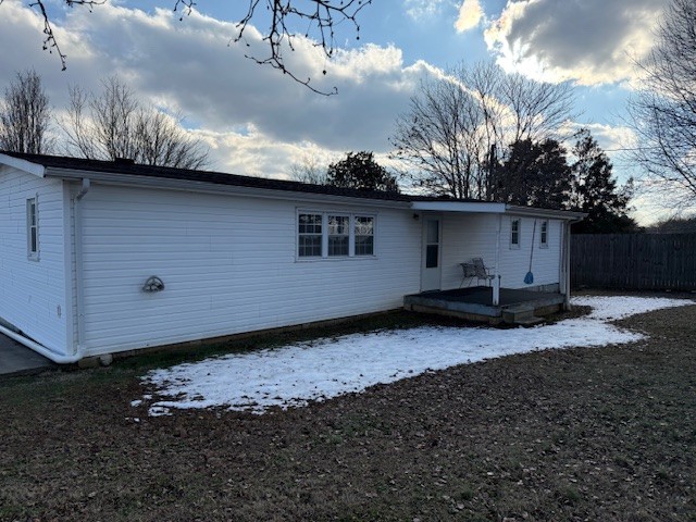 245 Cortner Mill Road Normandy, TN 37360 - Photo 14 of 40 a backyard of a house