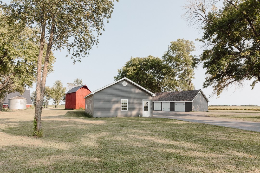 2872 North 1200 E Road Moweaqua, IL 62550 - Photo 9 of 35