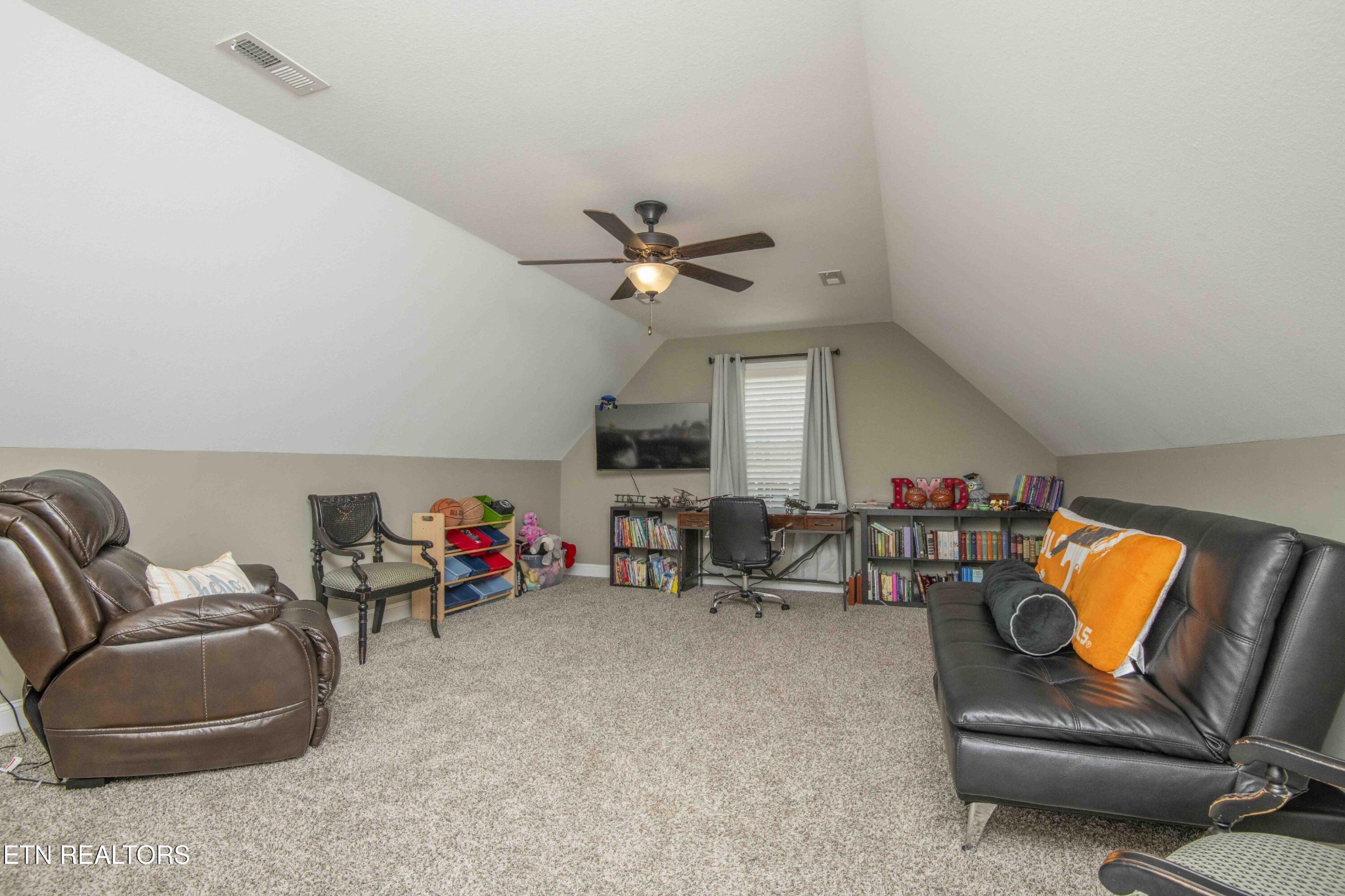 8320 Day Valley Road Powell, TN 37849 - Photo 24 of 35