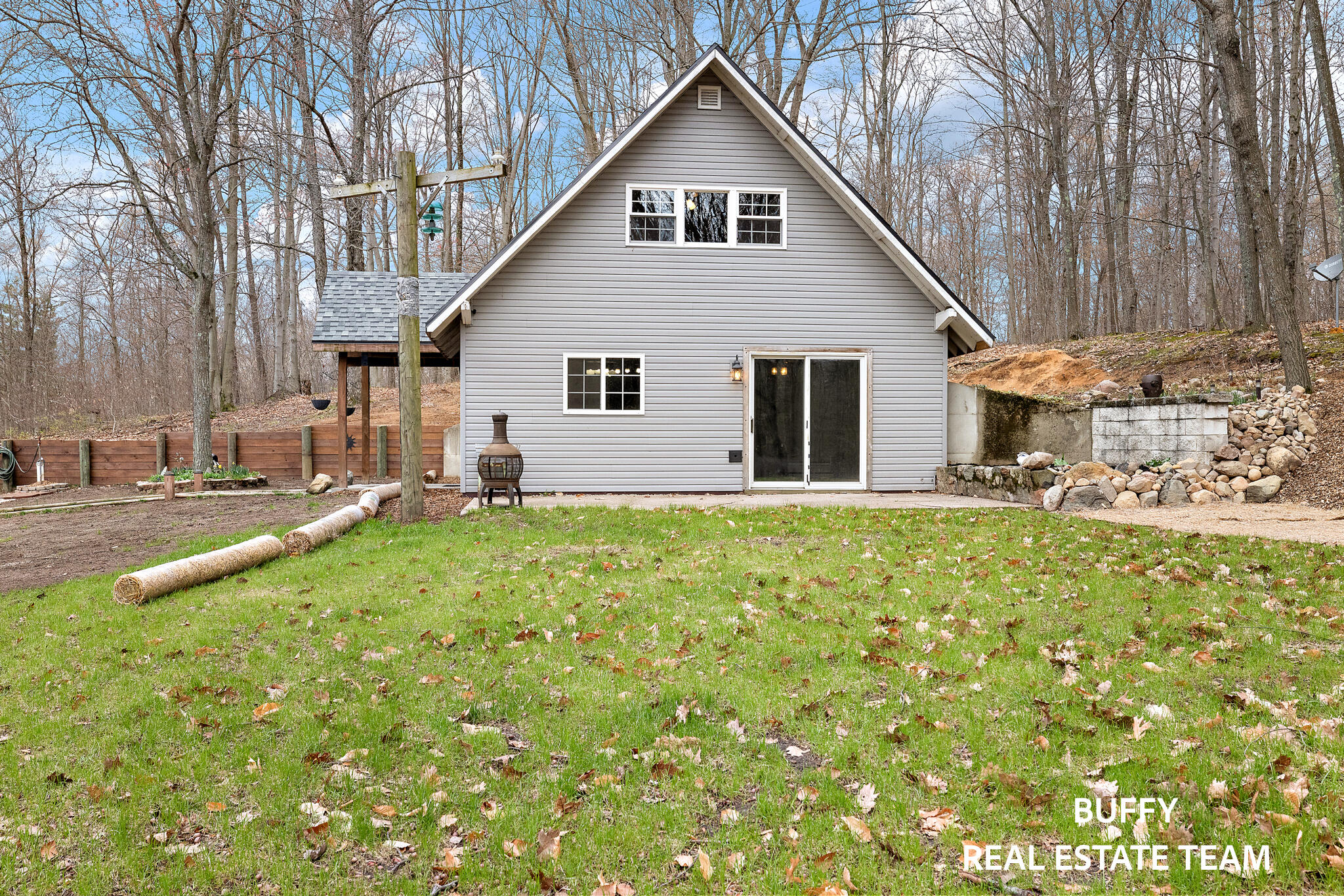 5242 South Hawkins Road Chase, MI 49623 - Photo 6 of 46 2R9A8465