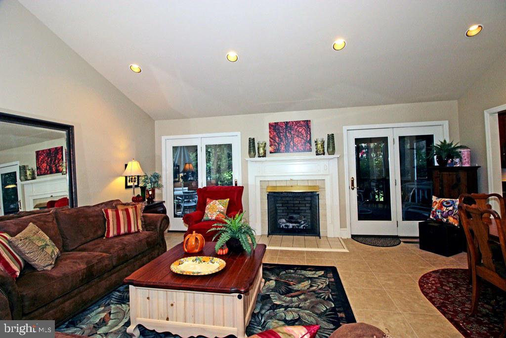 328 Koser Road Lititz, PA 17543 - Photo 11 of 48