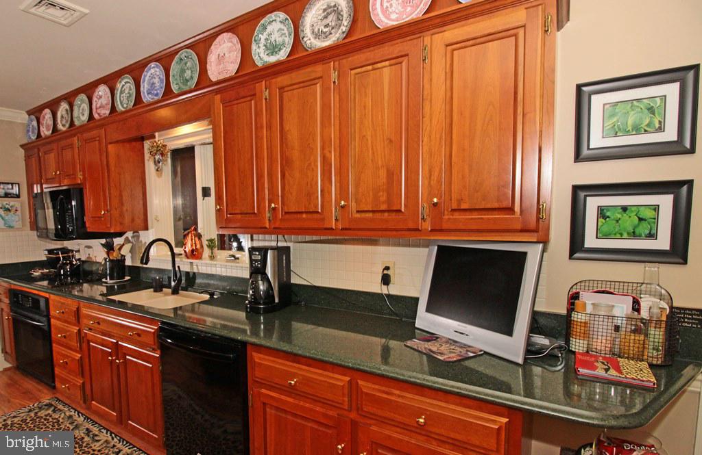 328 Koser Road Lititz, PA 17543 - Photo 16 of 48