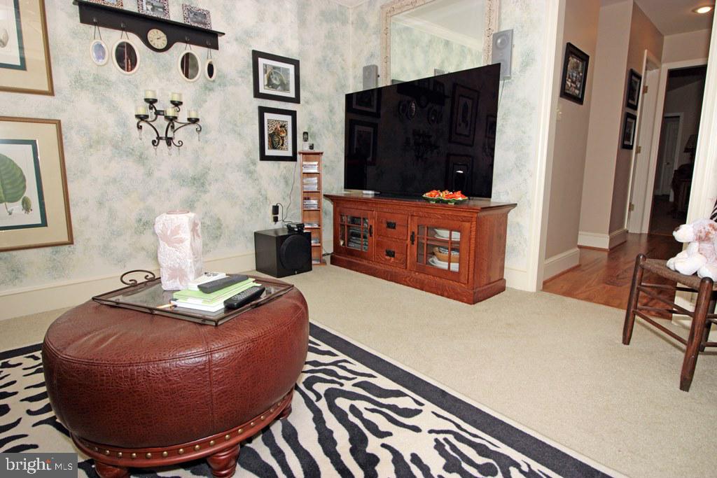 328 Koser Road Lititz, PA 17543 - Photo 24 of 48