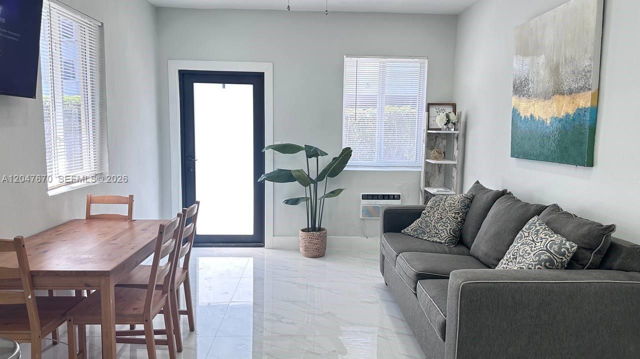 320 Southwest 29th Road, Unit COTTAGE Miami, FL 33129 - Photo 3 of 26