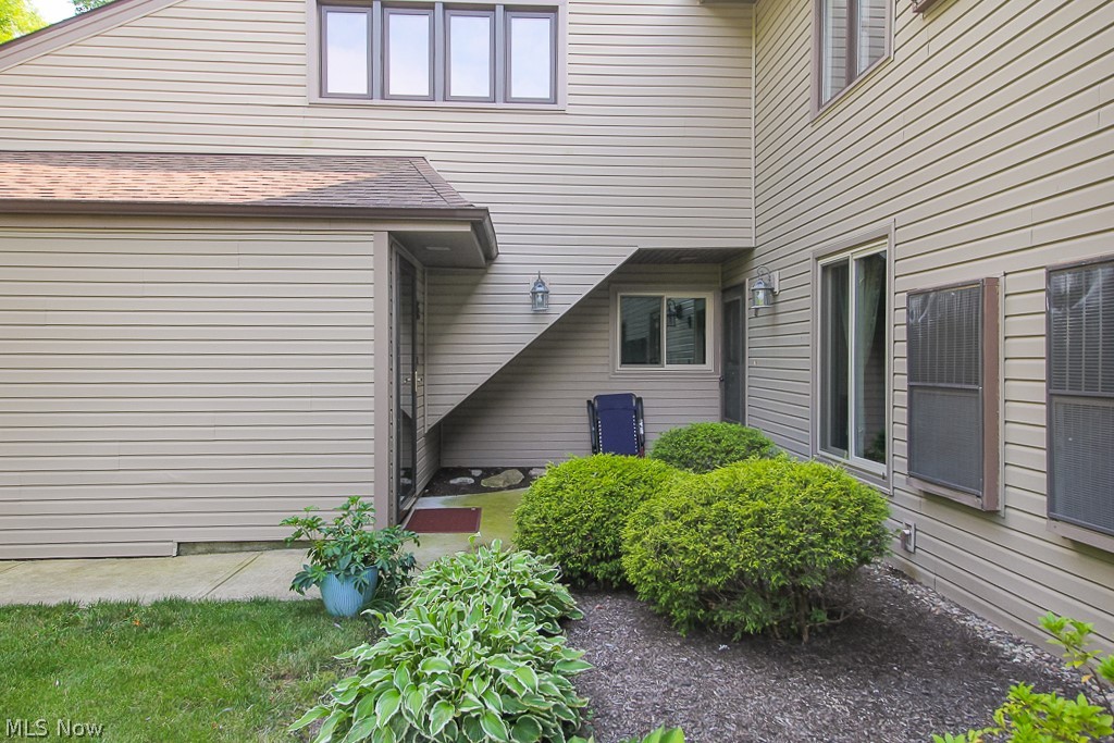 16555 Wren Road, Unit 1E Bainbridge, OH 44023 - Photo 1 of 12 Gallery Image 1