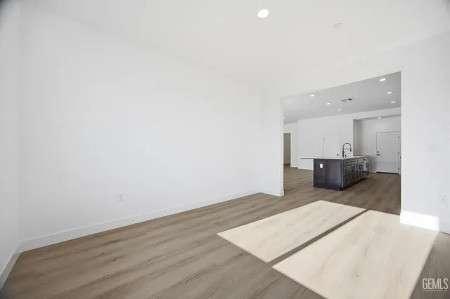 $705,865 | Undisclosed Address, Bakersfield, CA 93314