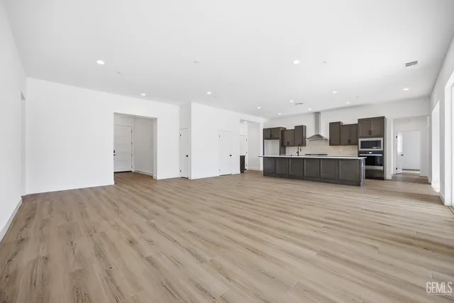 $705,865 | Undisclosed Address, Bakersfield, CA 93314