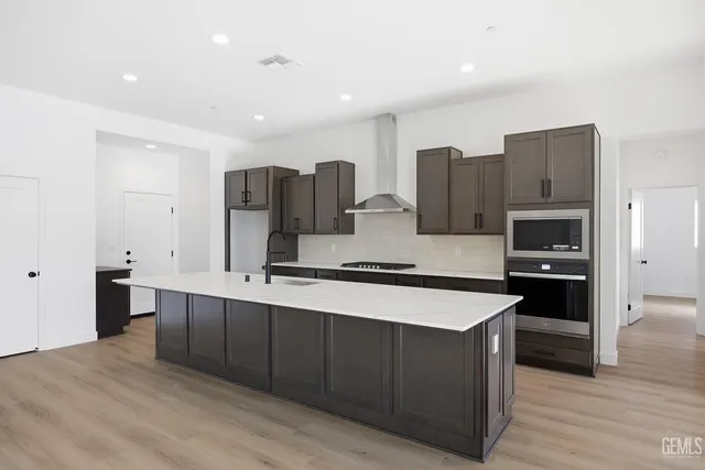 $705,865 | Undisclosed Address, Bakersfield, CA 93314