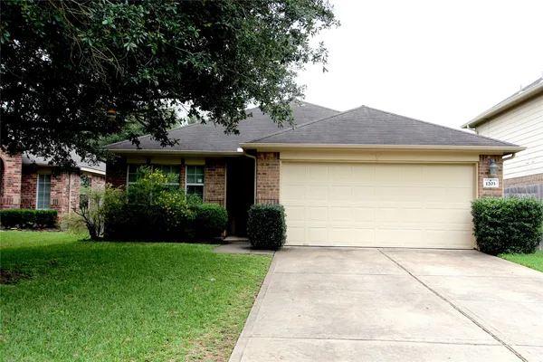 $1,950 | 1203 Pecos Pass Drive, Richmond, TX 77406