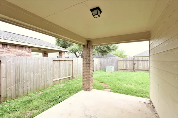 $1,950 | 1203 Pecos Pass Drive, Richmond, TX 77406
