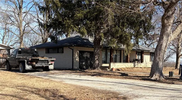 401 East College Street, Gallatin, MO 64640