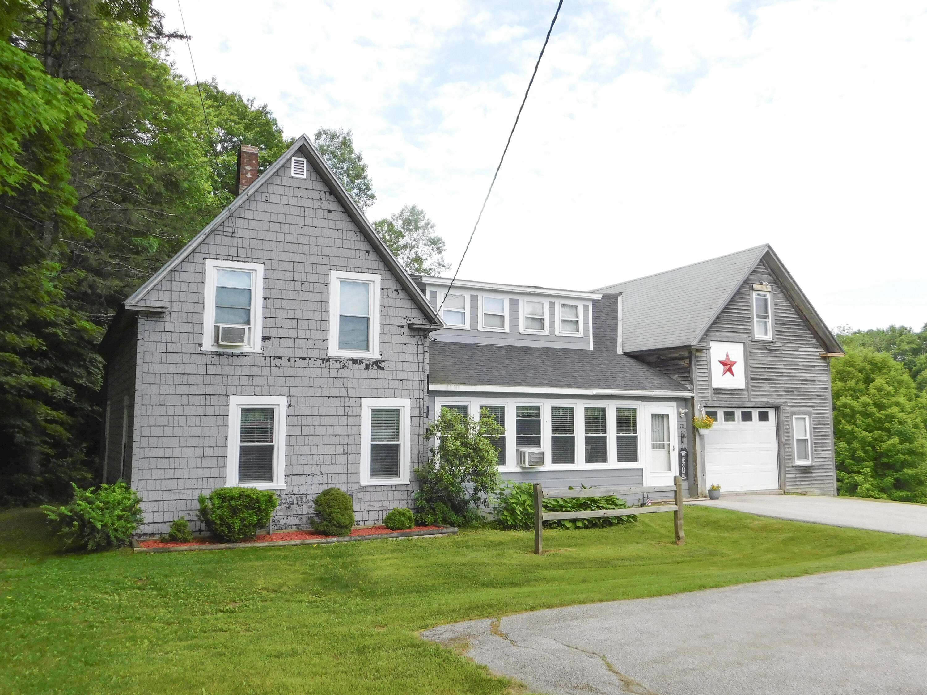 170 Main Street Sangerville, ME 04479 - Photo 2 of 97 4