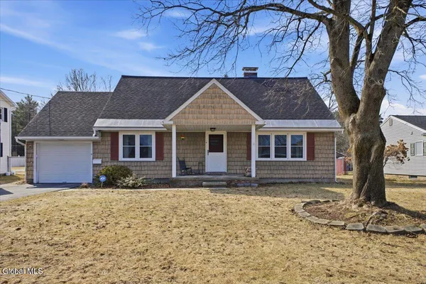 $369,900 | 4 Washburn Street, South Glens Falls, NY 12803