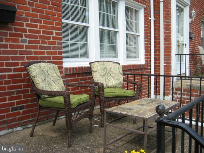 1815 Glen Ridge Road Baltimore, MD 21286 - Photo 6 of 20 Exterior (Front)