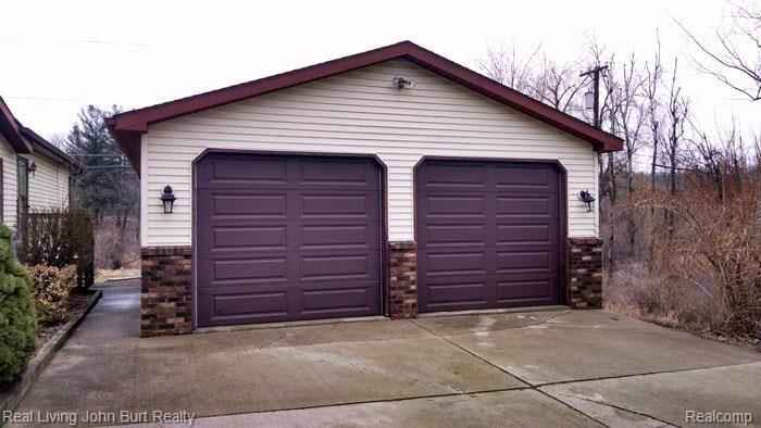 3540 South Lake George Road Dryden, MI 48428 - Photo 6 of 15