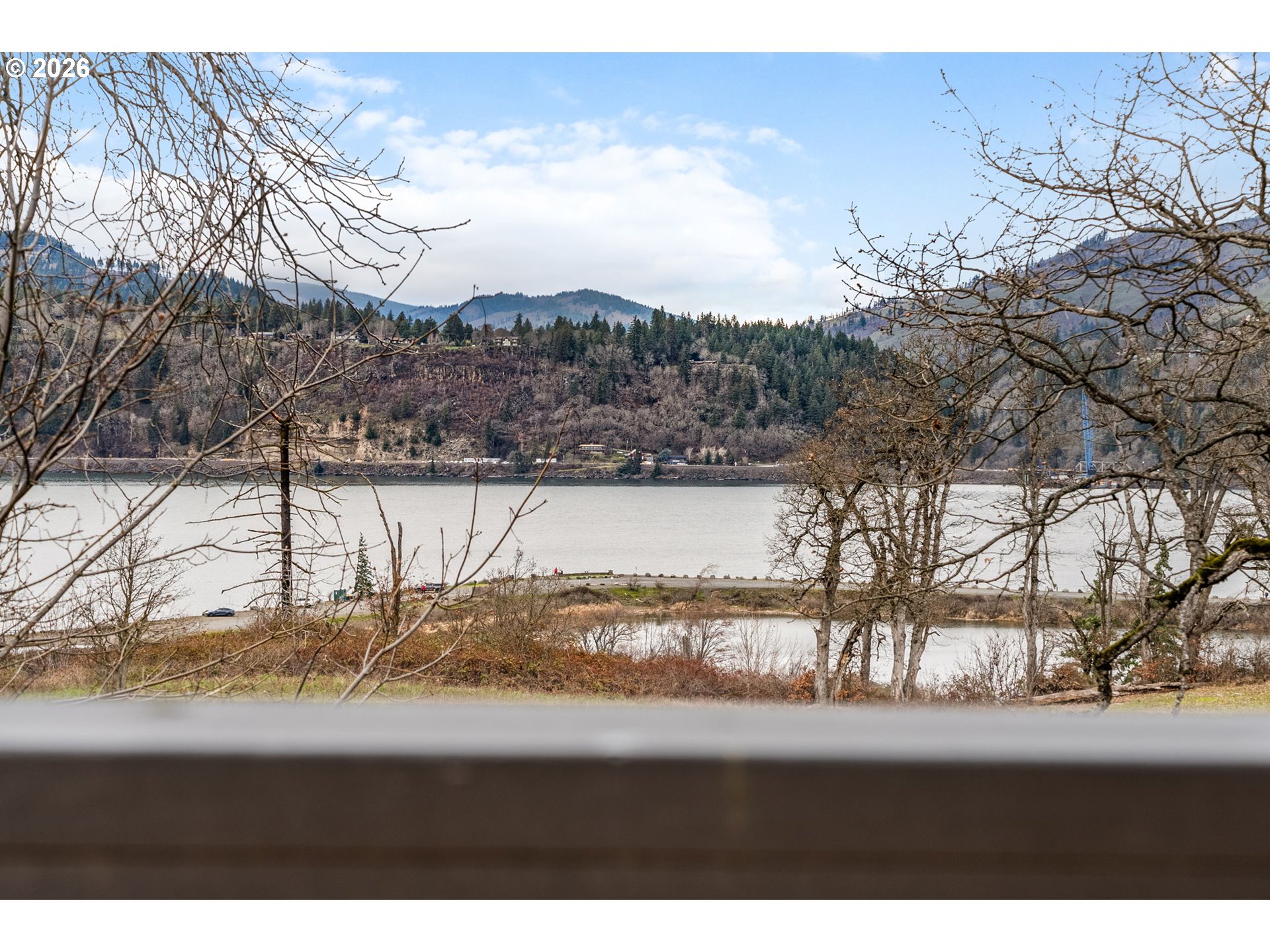301 North 15th Street, Unit 201 Hood River, OR 97031 - Photo 26 of 37