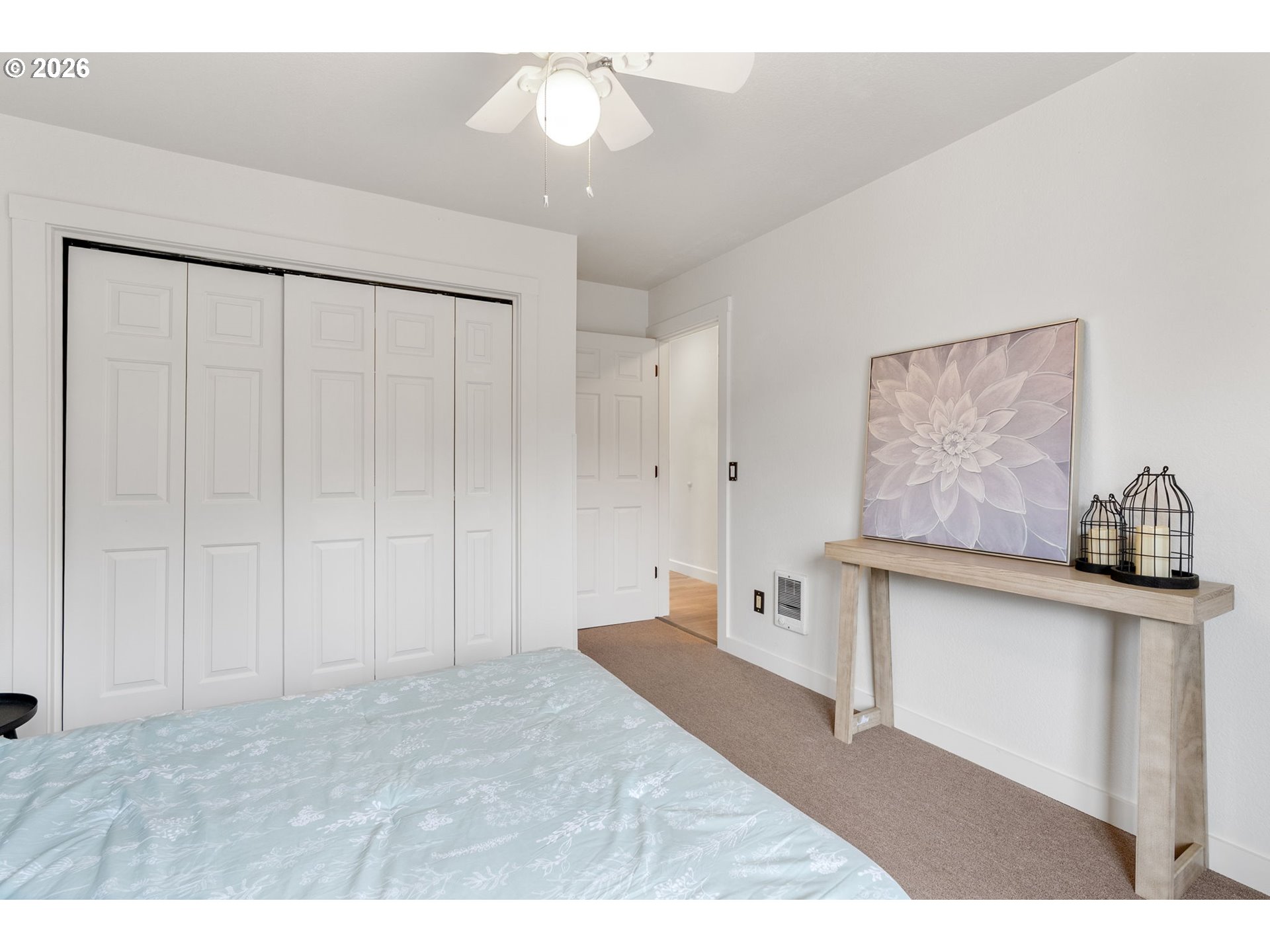 301 North 15th Street, Unit 201 Hood River, OR 97031 - Photo 29 of 37
