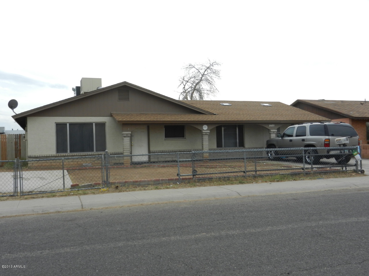 5421 West Berkeley Road Phoenix, AZ 85035 - Photo 1 of 1 DSCN0951