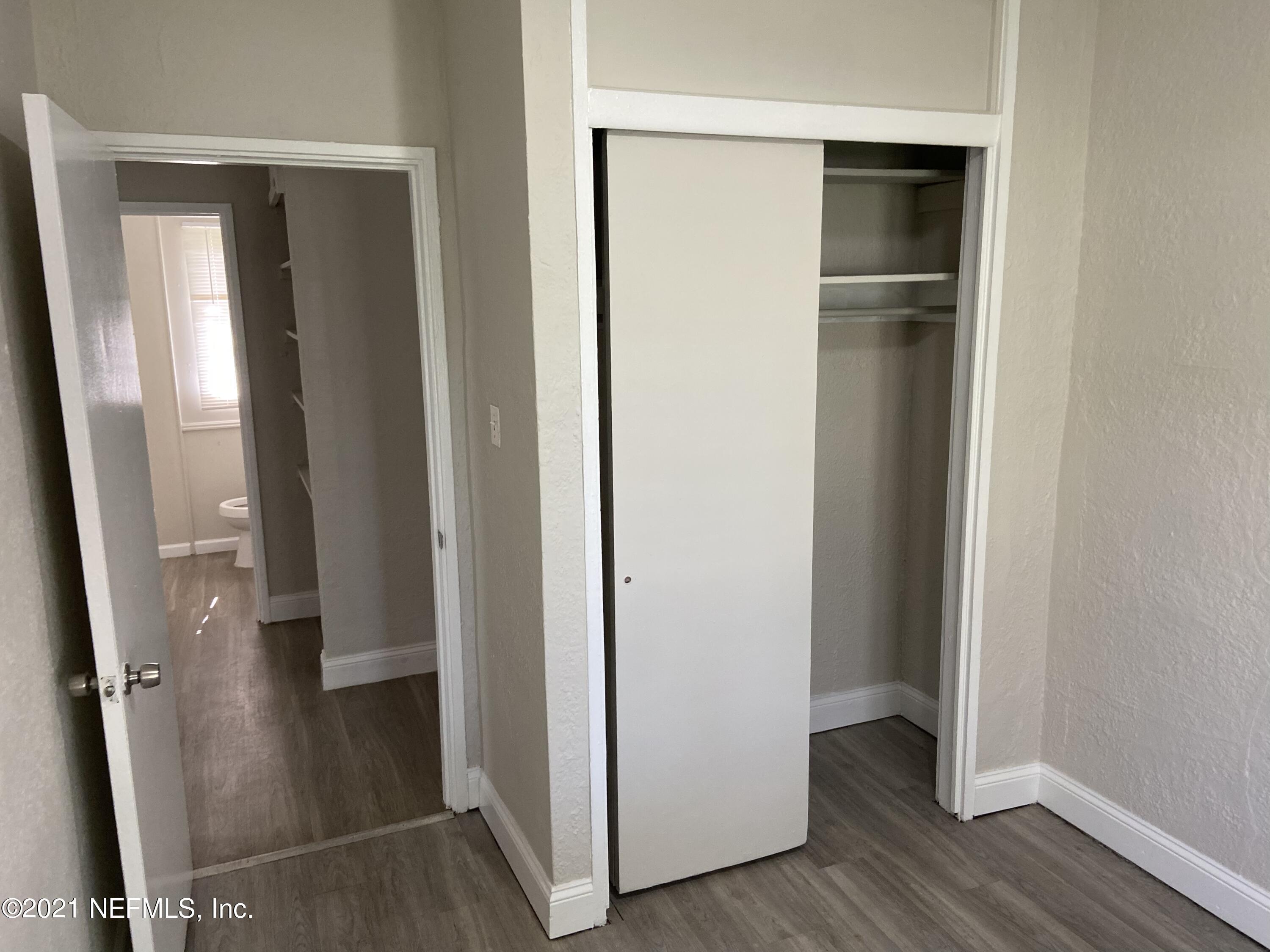 5366 Baycrest Road Jacksonville, FL 32205 - Photo 10 of 15 bedroom 2 closet