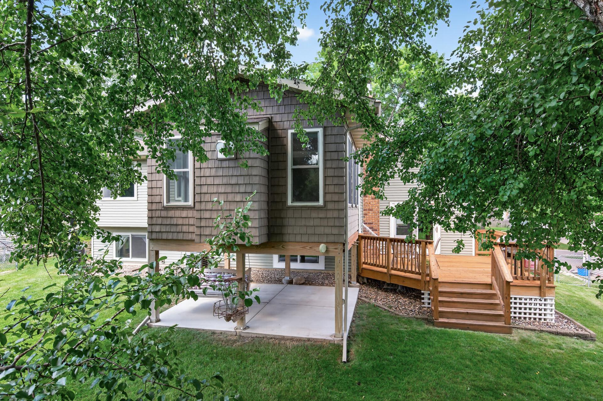 9391 Newcastle Road Woodbury, MN 55125 - Photo 48 of 58