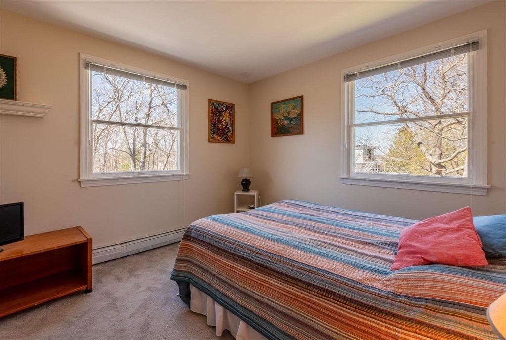 4 Graystone Road Gloucester, MA 01930 - Photo 25 of 34