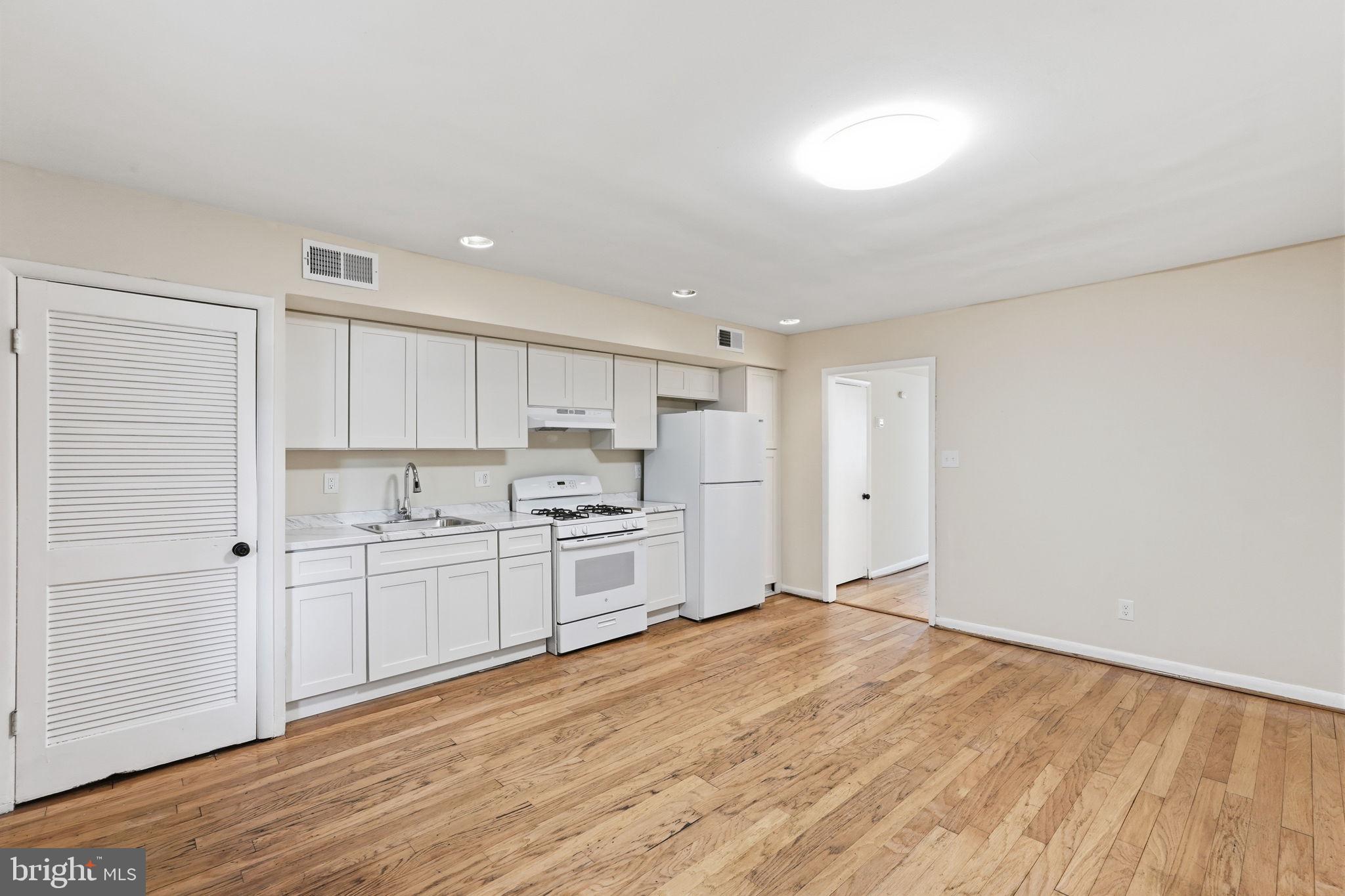 1235 16th Street Northeast Washington, DC 20002 - Photo 10 of 50