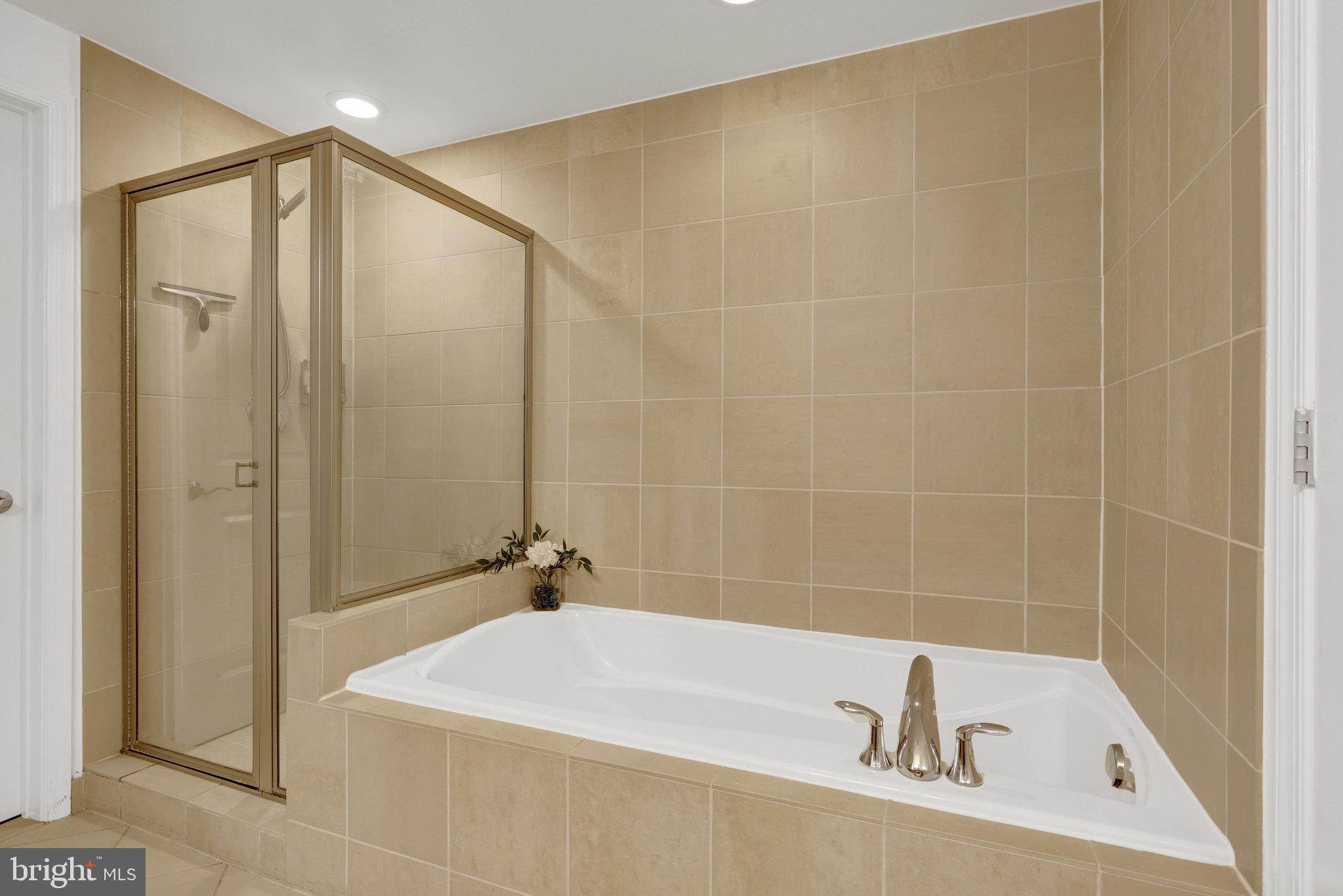 11990 Market Street, Unit 614 Reston, VA 20190 - Photo 27 of 43