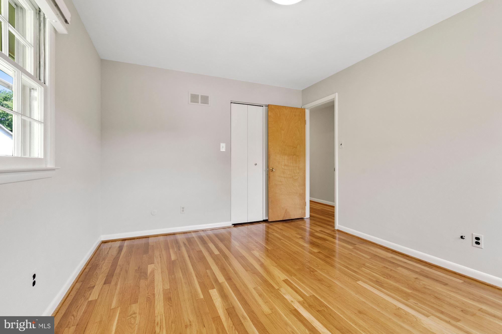 1010 Cannon Road Silver Spring, MD 20904 - Photo 21 of 31 Great size bedrooms and a large hall linen closet