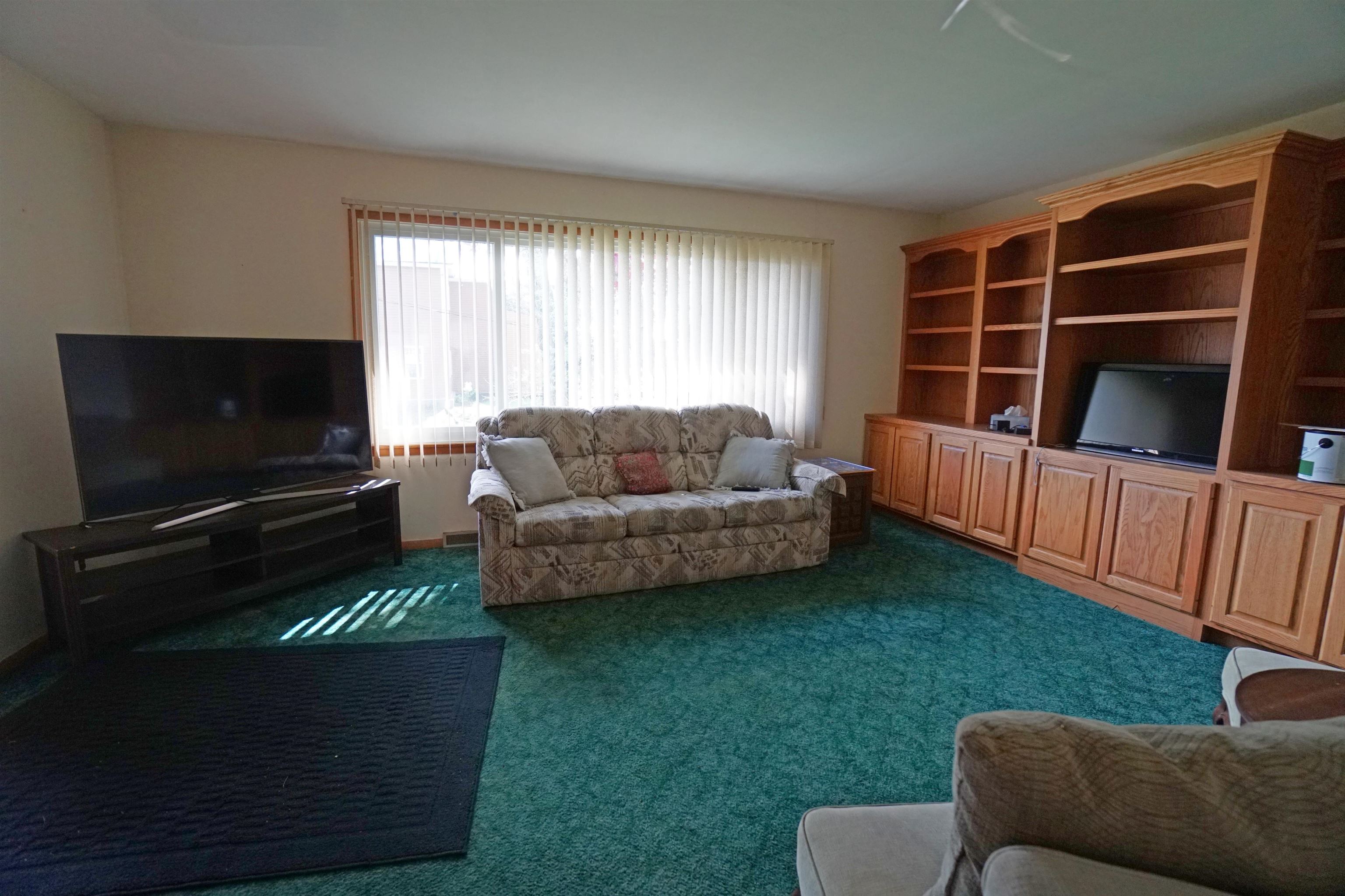 201 Jackson Street Hanover, IL 61041 - Photo 14 of 32