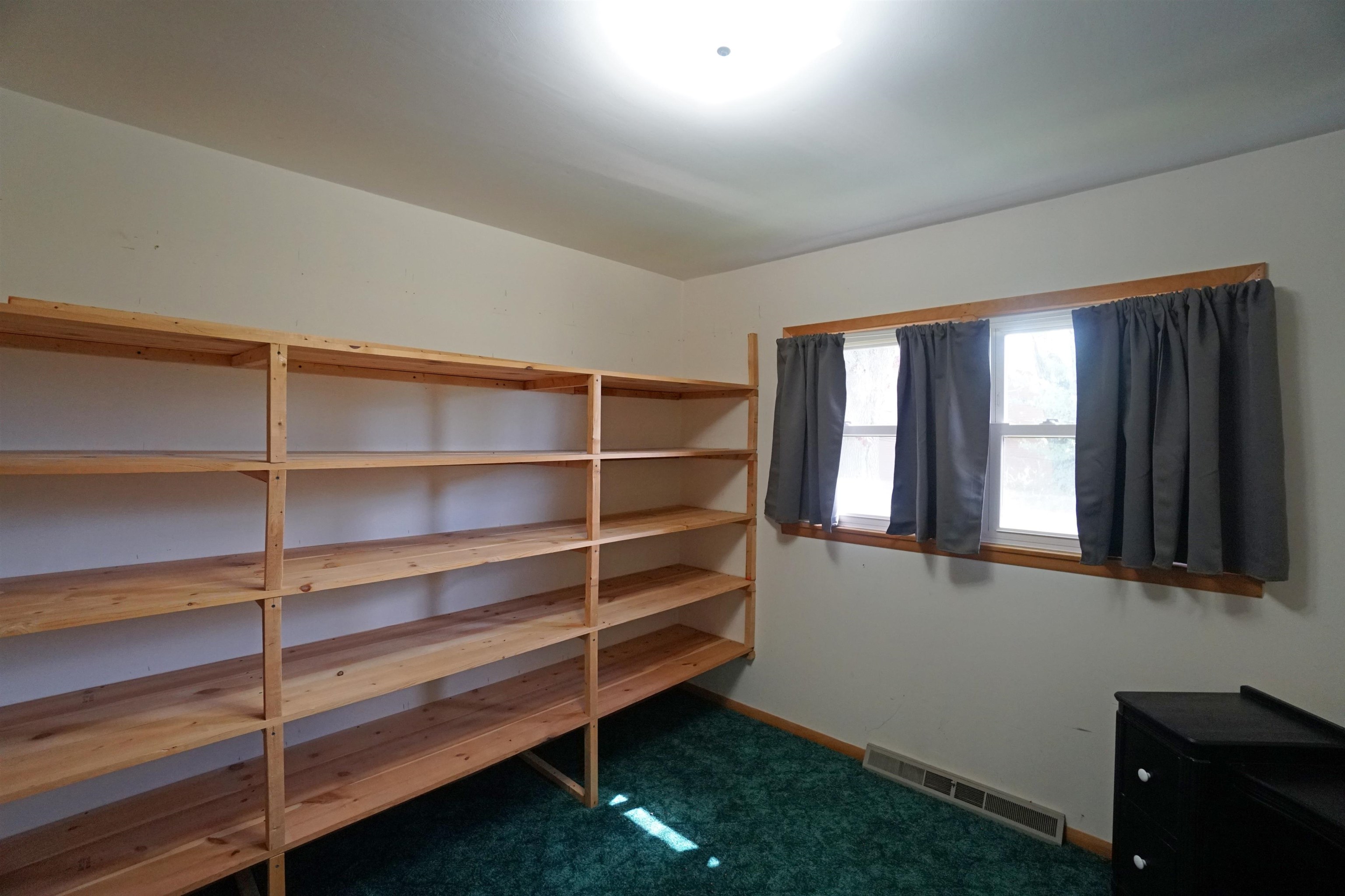 201 Jackson Street Hanover, IL 61041 - Photo 18 of 32