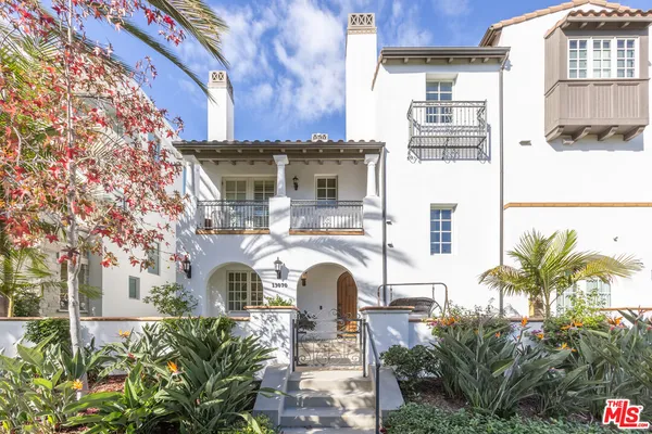 $3,650,000 | 13070 Kiyot Way, Playa Vista, CA 90094