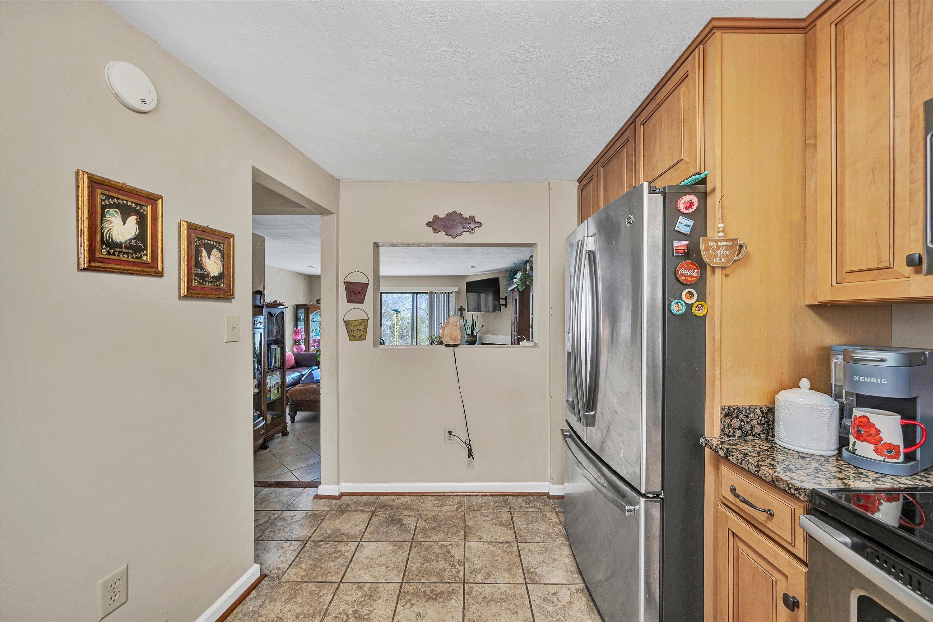 3430 Morning Dove Road Roanoke, VA 24018 - Photo 11 of 22 12-VSM06052