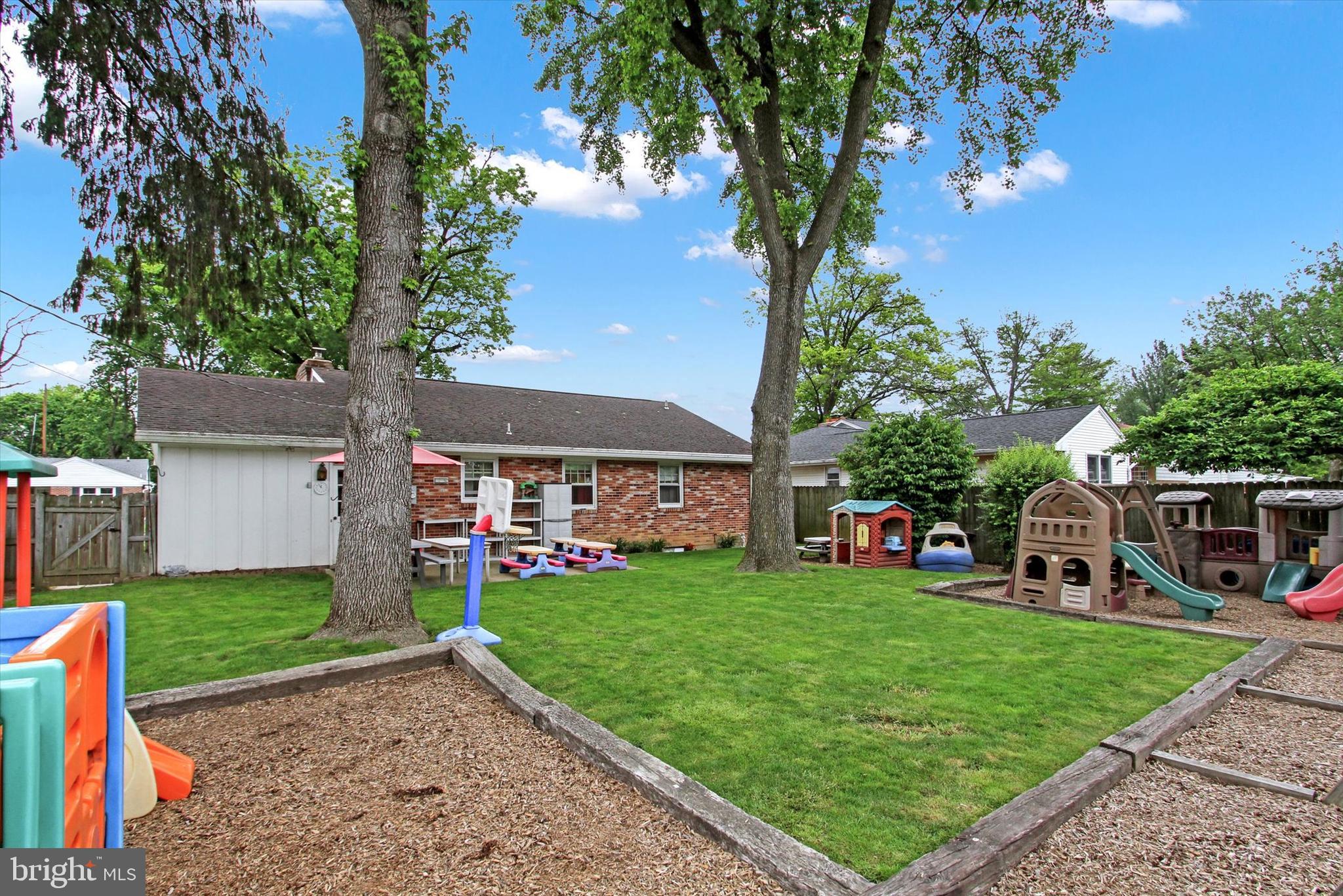 11 Gale Road Camp Hill, PA 17011 - Photo 26 of 30 Gallery Image 26