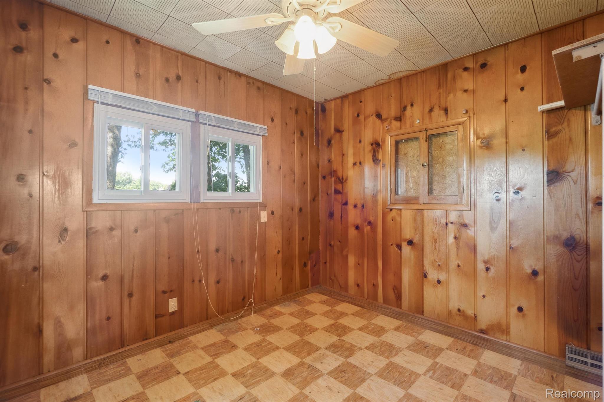 2296 Grove Park Road Fenton, MI 48430 - Photo 20 of 49 Gallery Image 20