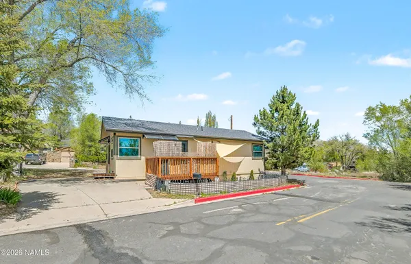 $625,000 | 800 West Lower Coconino Avenue, Flagstaff, AZ 86001