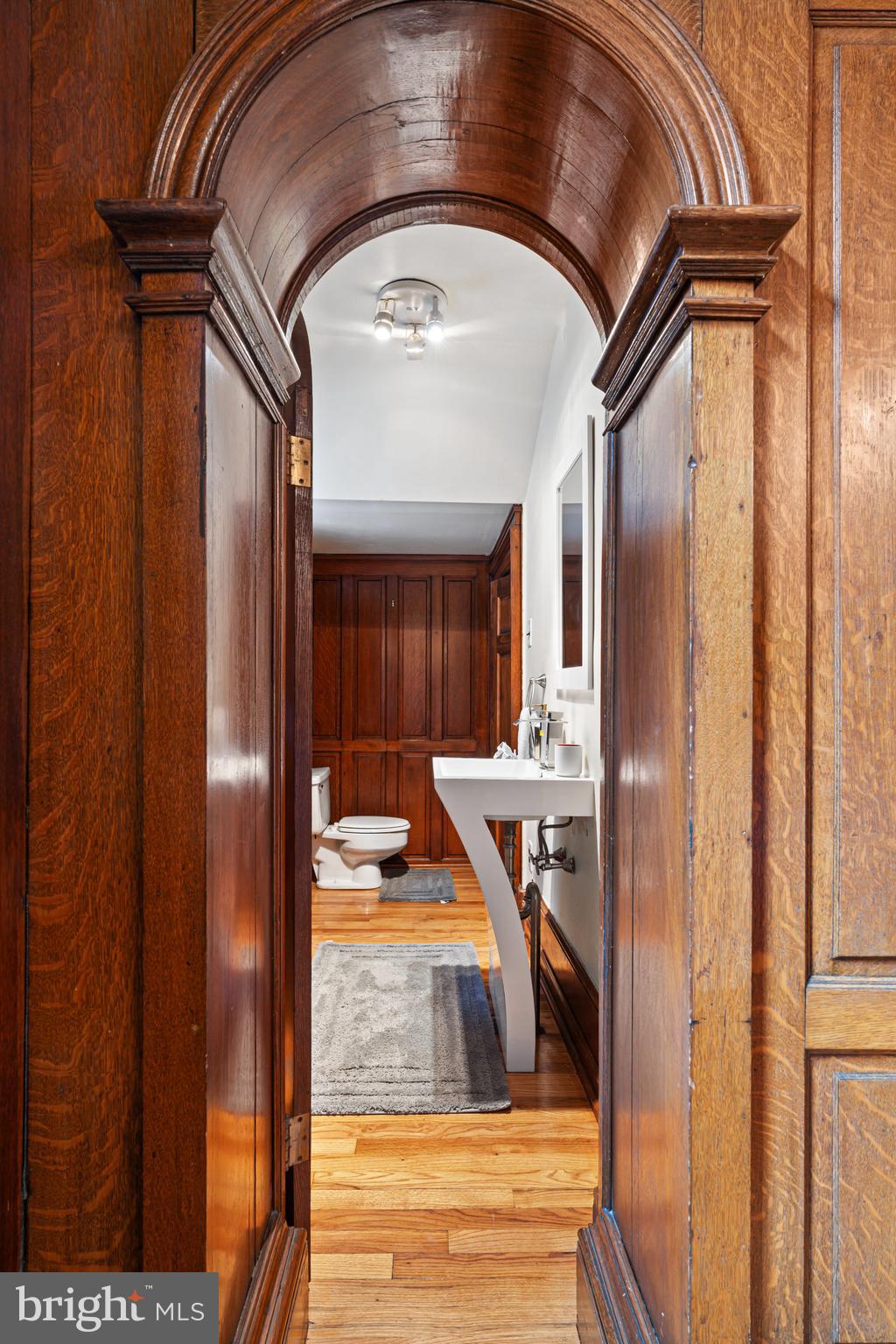 251-59 South 22nd Street, Unit A Philadelphia, PA 19103 - Photo 18 of 37 a very nice looking room with a large window