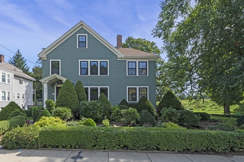 141-143 Oakley Road Belmont, MA 02478 - Photo 1 of 40