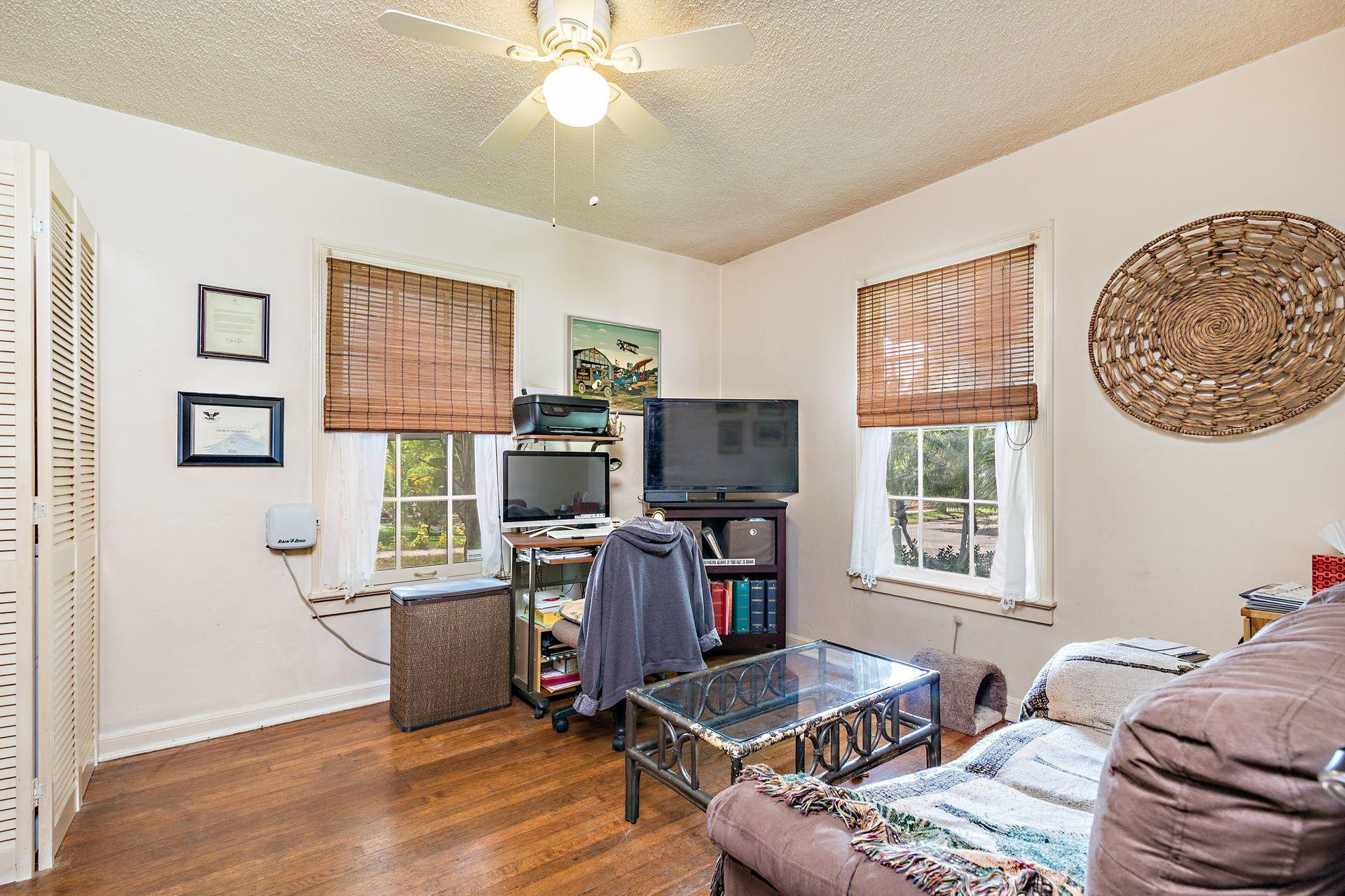 744 Sunset Road West Palm Beach, FL 33401 - Photo 12 of 19 Den/Bedroom