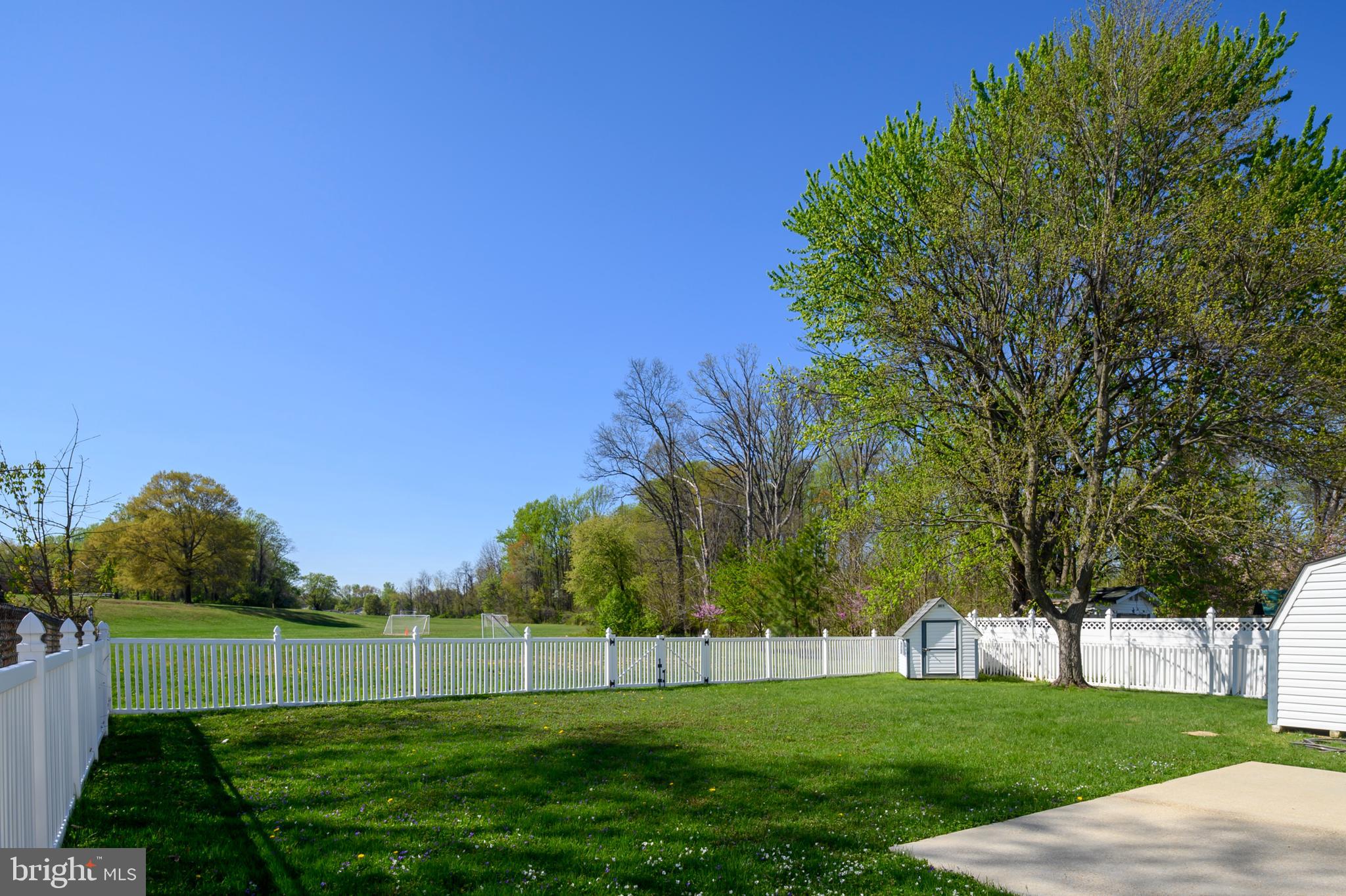 982 Fall Cir Way Gambrills, MD 21054 - Photo 27 of 32 Backyard