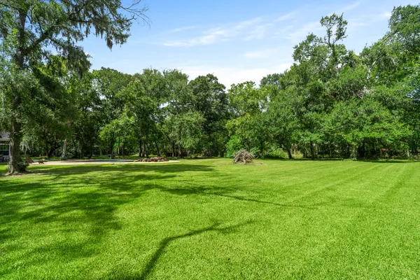 $649,000 | 13502 East Brazos Bend Drive, Needville, TX 77461