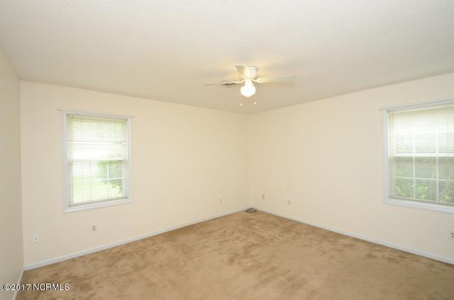 280 Raintree Road Jacksonville, NC 28540 - Photo 26 of 52 280 RAINTREE RD 26