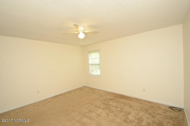 280 Raintree Road Jacksonville, NC 28540 - Photo 29 of 52 280 RAINTREE RD 29